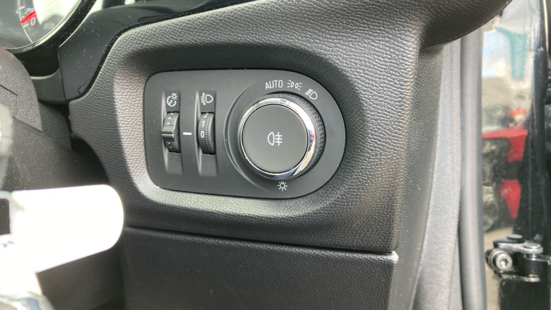 Vauxhall Corsa 1.2 SE Edition 5dr Petrol Hatchback